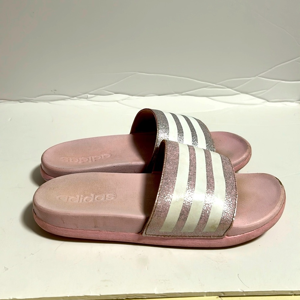 Girls adidas size 1 slides
